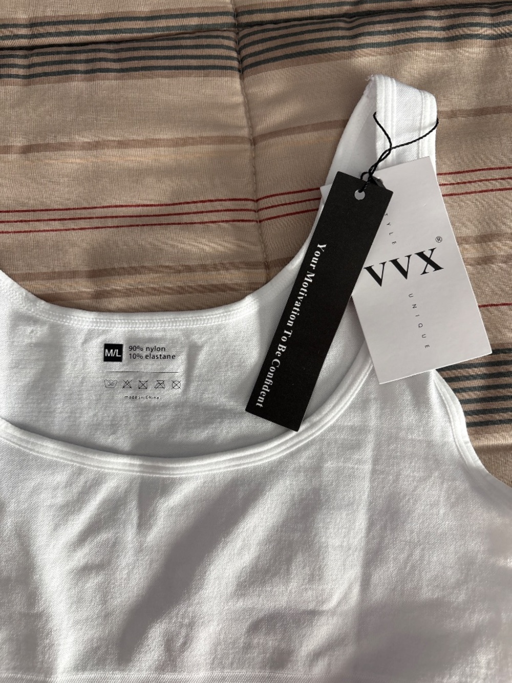 VVX Women Seamless Tummy Control Bodysuit White M/L Medium Compression - Picture 7 of 7
